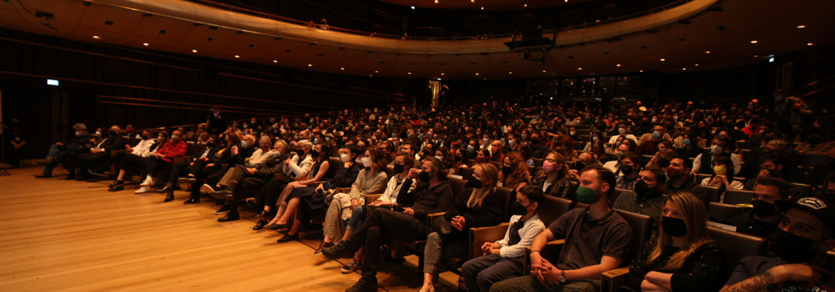 Χρυσό Βραβείο Ταυτότητας στον Δημήτρη Παπάζογλου