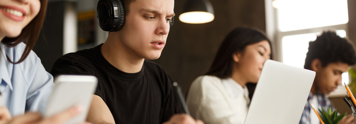 Άνοιξαν οι αιτήσεις